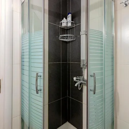 Ampio Cantone Corfu (city)