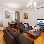 Appartement Plati Kantouni *
